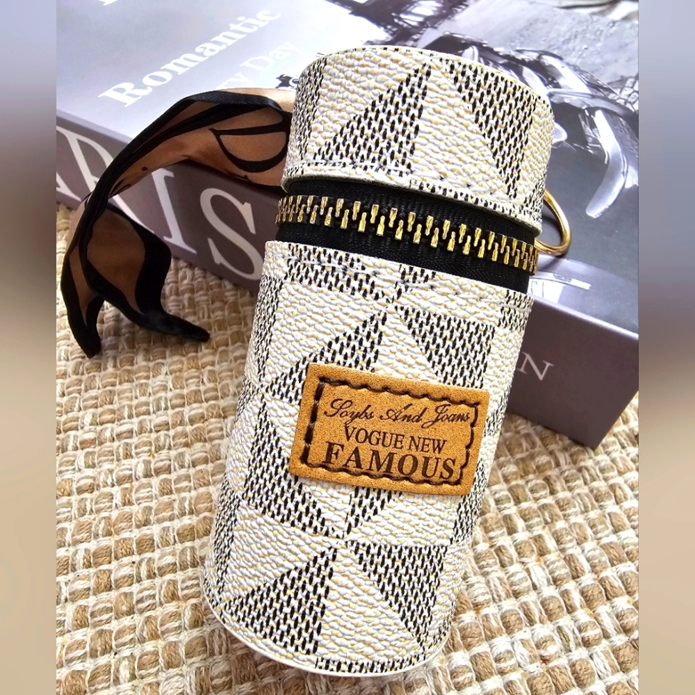 Fashion White Purse Charm Mini Bucket Lipstick Case Key Chain New